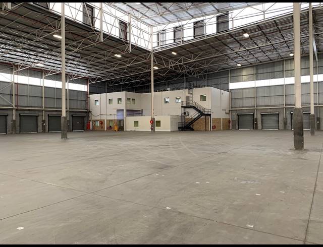 10,548M² FACTORY TO LET IN PAROW INDUSTRIAL